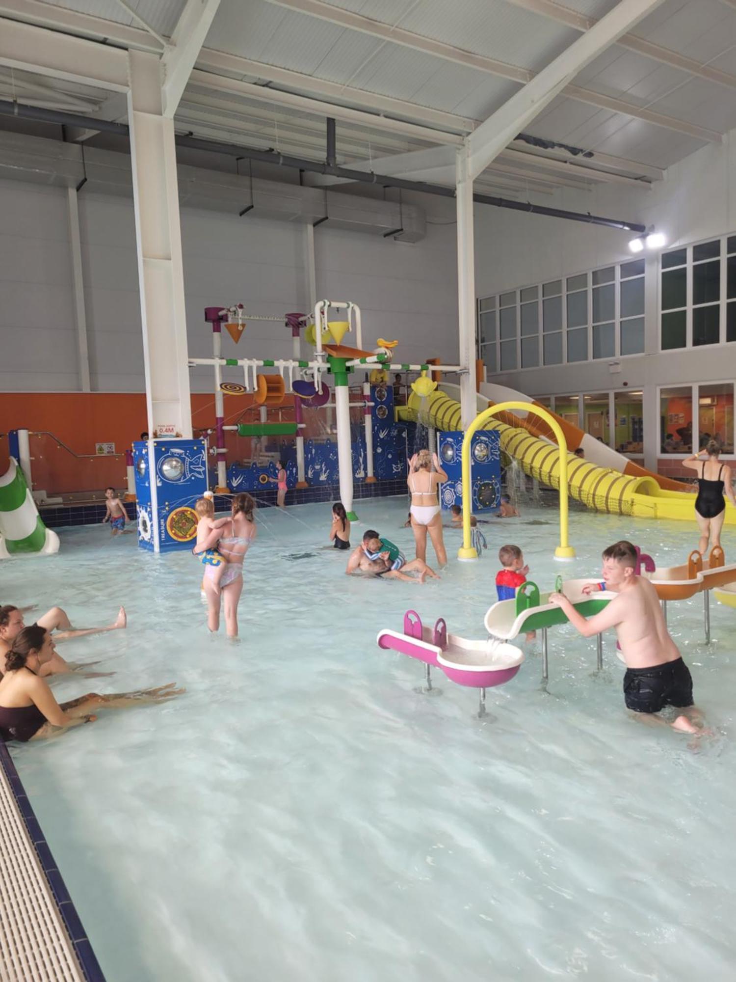 Spacious 8 Birth 3 Bedrooms A22 Unity Beach Holiday Resort Unity Brean 1 Pet Stays Free Berrow Eksteriør billede